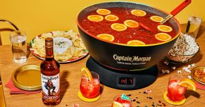 table-apero-bol-punch-connecte-super-bowl-captain-morgan