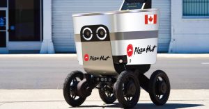 robot-pizza-hut